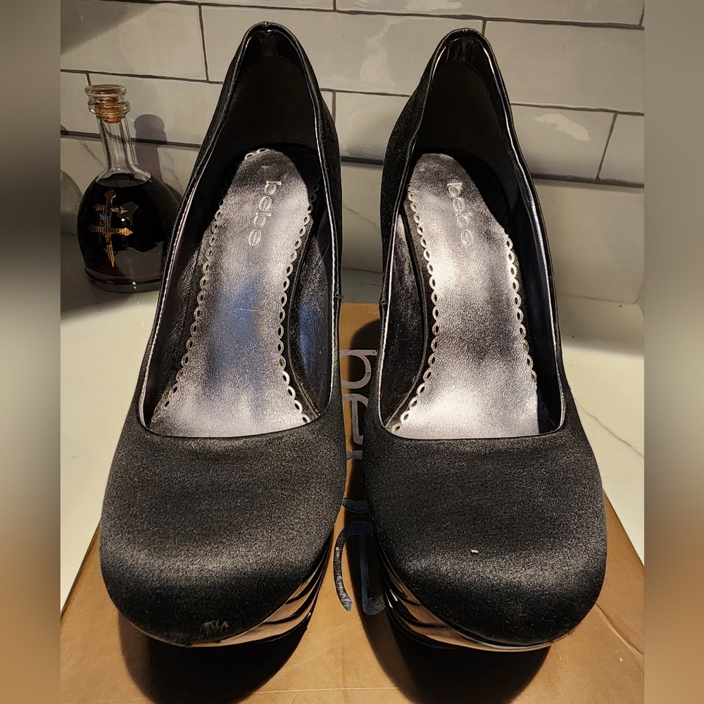 Bebe Black Wedge Shoes Sleek Design